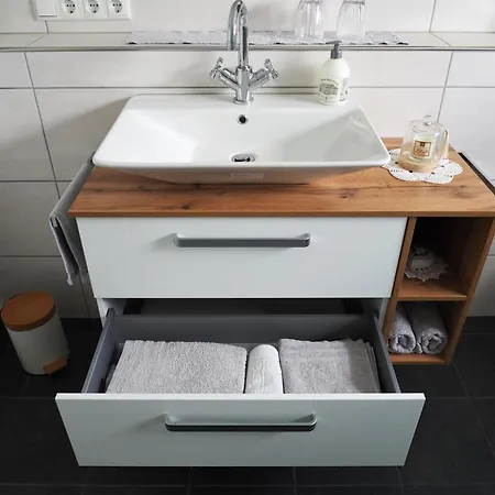 Schlossblick - Location 아파트 *