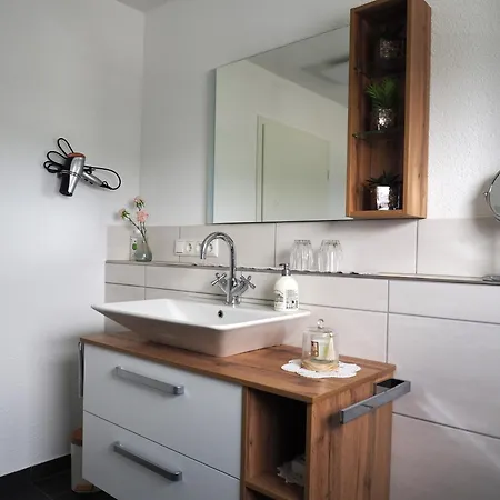 Schlossblick - Location Apartment Idar-Oberstein