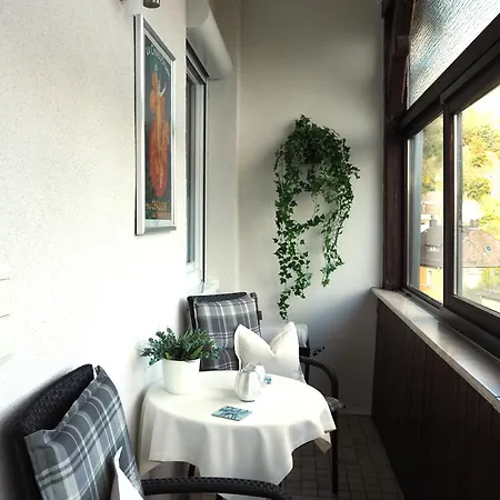 Schlossblick - Location * 이다오베르슈타인