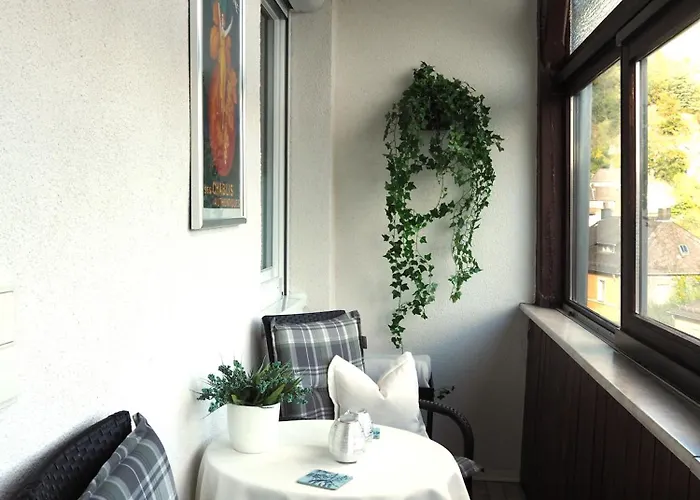 Schlossblick - Location * Idar-Oberstein